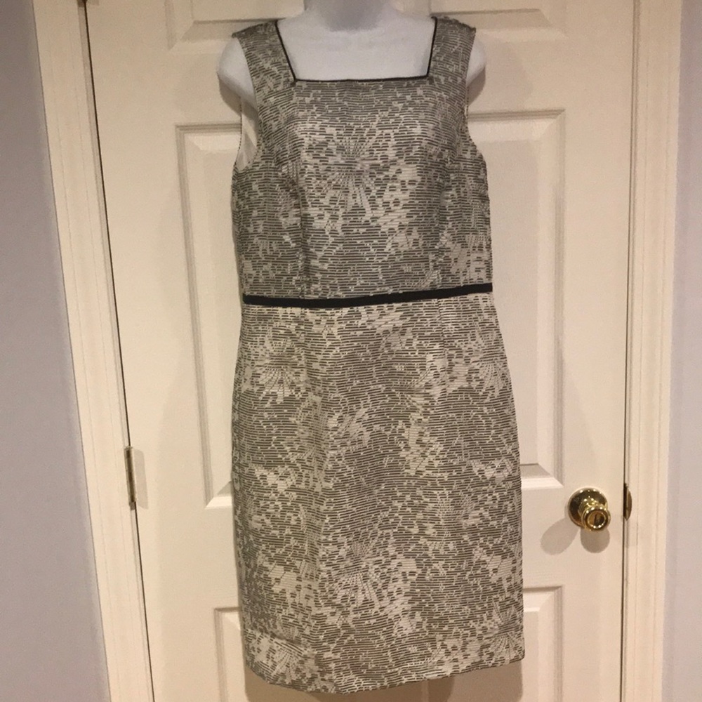 Ann Taylor White Black Sheath Dress